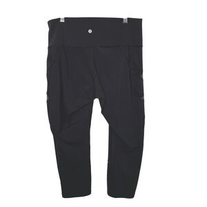 Lululemon High Rise Black Mesh Capri Leggings Athletic Yoga Pants Size 12